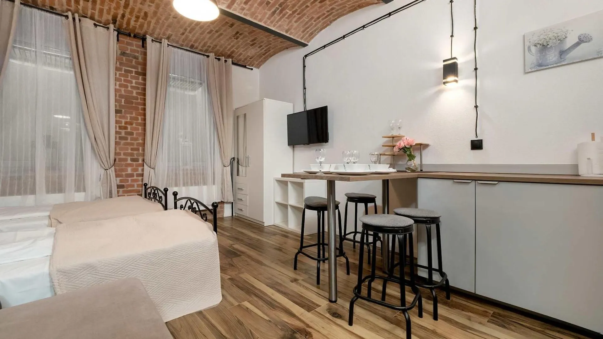 Apartment Nowoczesne Studio W Centrum Poznania By Noclegi Renters