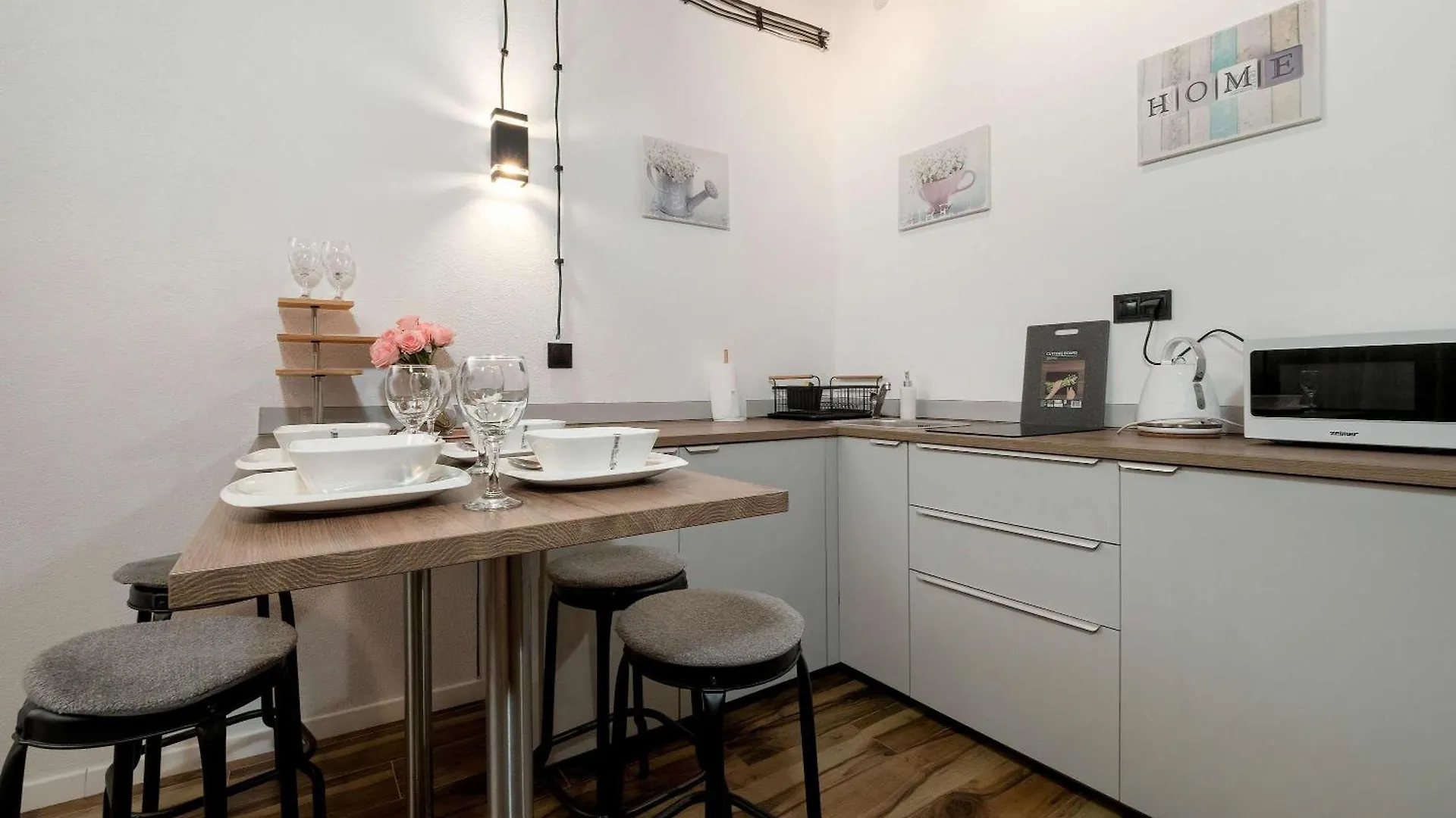 Apartment Nowoczesne Studio W Centrum Poznania By Noclegi Renters Polen